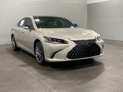 New 2025 Lexus ES 350 Ultra Luxury