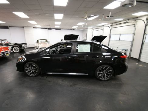 Certified 2022 Toyota Corolla SE image 4