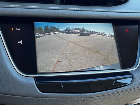 Used 2019 Cadillac XT5 Premium Luxury w/ Driver Assist Package image 30