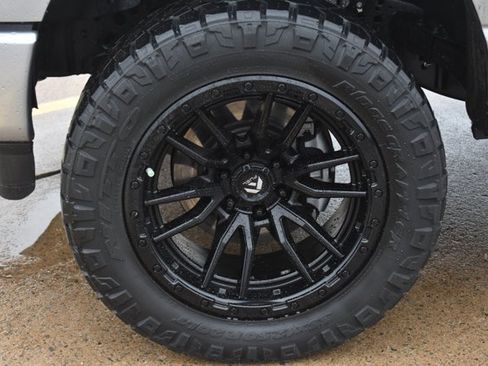 Used 2023 Ford F150 Lariat AWD/4WD image 10