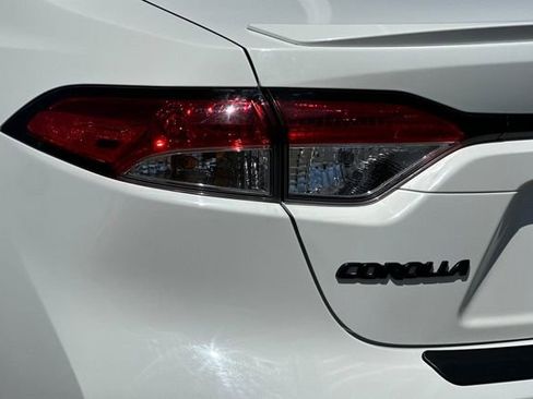 Used 2024 Toyota Corolla SE image 24