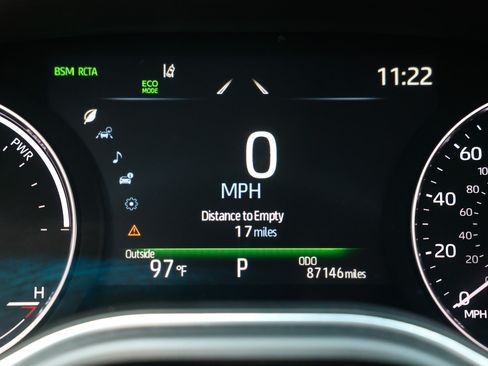 Used 2022 Toyota Avalon XSE FWD image 52