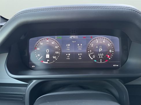 Used 2021 Land Rover Defender 110 X-Dynamic HSE AWD/4WD image 22