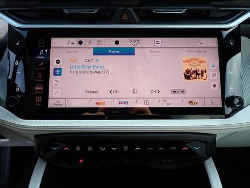 New 2026 Jeep Cherokee Limited image 21