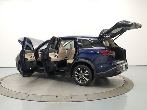 Used 2023 INFINITI QX60 Luxe w/ Performance Audio Package image 13