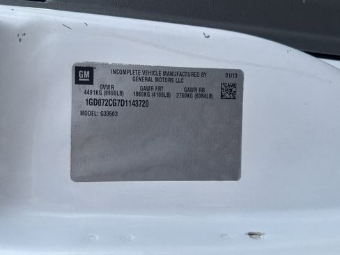 Used 2013 GMC Savana 3500 image 28