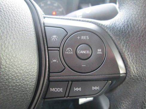 Used 2024 Toyota Corolla LE image 17