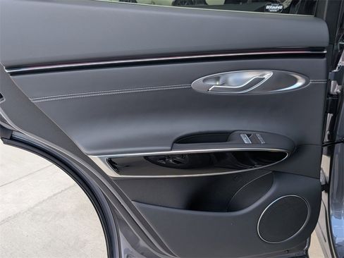 New 2026 Genesis GV70 2.5T image 24