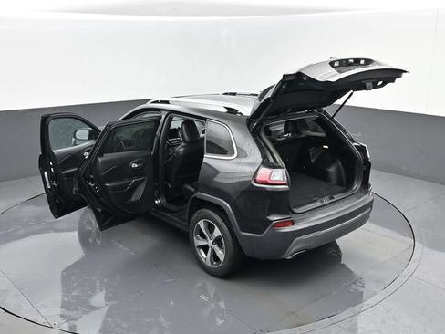 Used 2019 Jeep Cherokee Limited AWD/4WD image 28