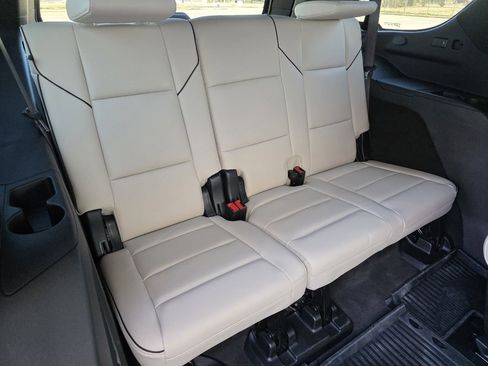 Used 2024 Cadillac Escalade Sport w/ Touring Package image 31