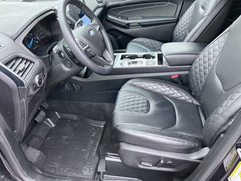 Used 2024 Ford Edge Titanium w/ Equipment Group 301A AWD/4WD image 13