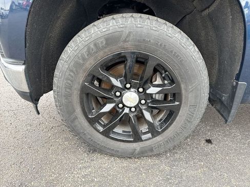 Used 2019 Chevrolet Silverado 1500 LT w/ All-Star Edition image 10