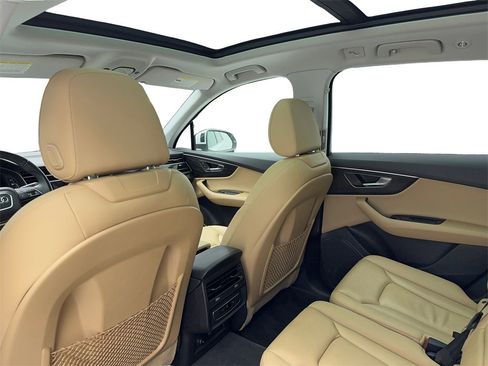 Used 2022 Audi Q7 3.0T Premium w/ Convenience Package image 39