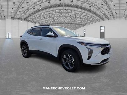 Used 2025 Chevrolet Trax LT