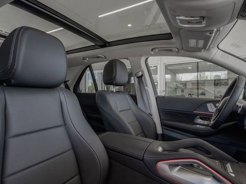 New 2026 Mercedes-Benz GLE 450 4MATIC image 32