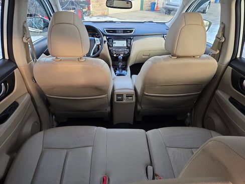 Used 2016 Nissan Rogue SL w/ SL Premium Package image 21