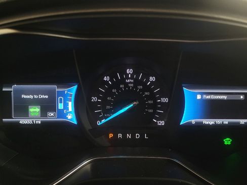 Used 2018 Ford Fusion S image 23