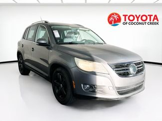 Used 2010 Volkswagen Tiguan S FWD video 1