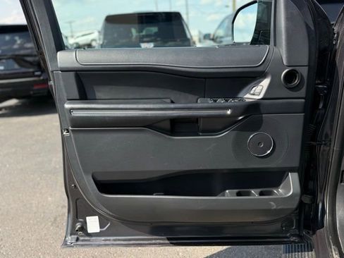 Used 2024 Ford Expedition Max XLT AWD/4WD image 11