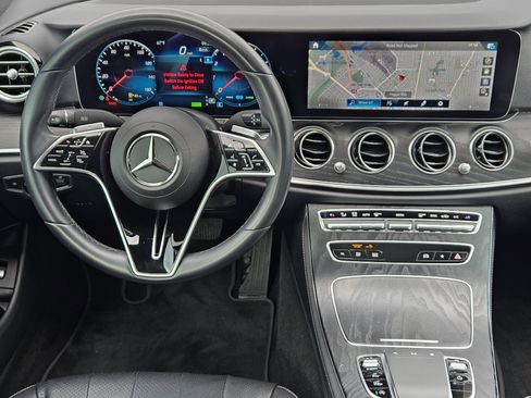 Certified 2022 Mercedes-Benz E 450 4MATIC Sedan image 27