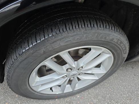 Used 2025 Dodge Durango GT image 17