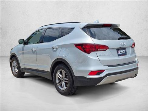 Used 2017 Hyundai Santa Fe Sport FWD image 8