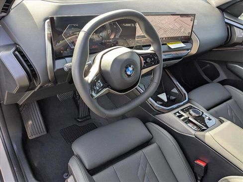 Used 2025 BMW X3 xDrive30i w/ Premium Package image 3