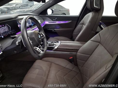 Used 2024 BMW 740i xDrive w/ Executive Package AWD/4WD image 29