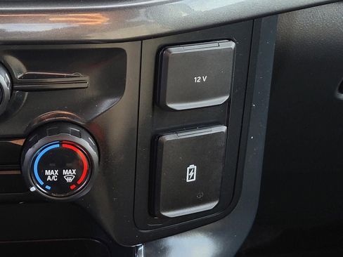 Used 2024 Ford F150 STX image 30