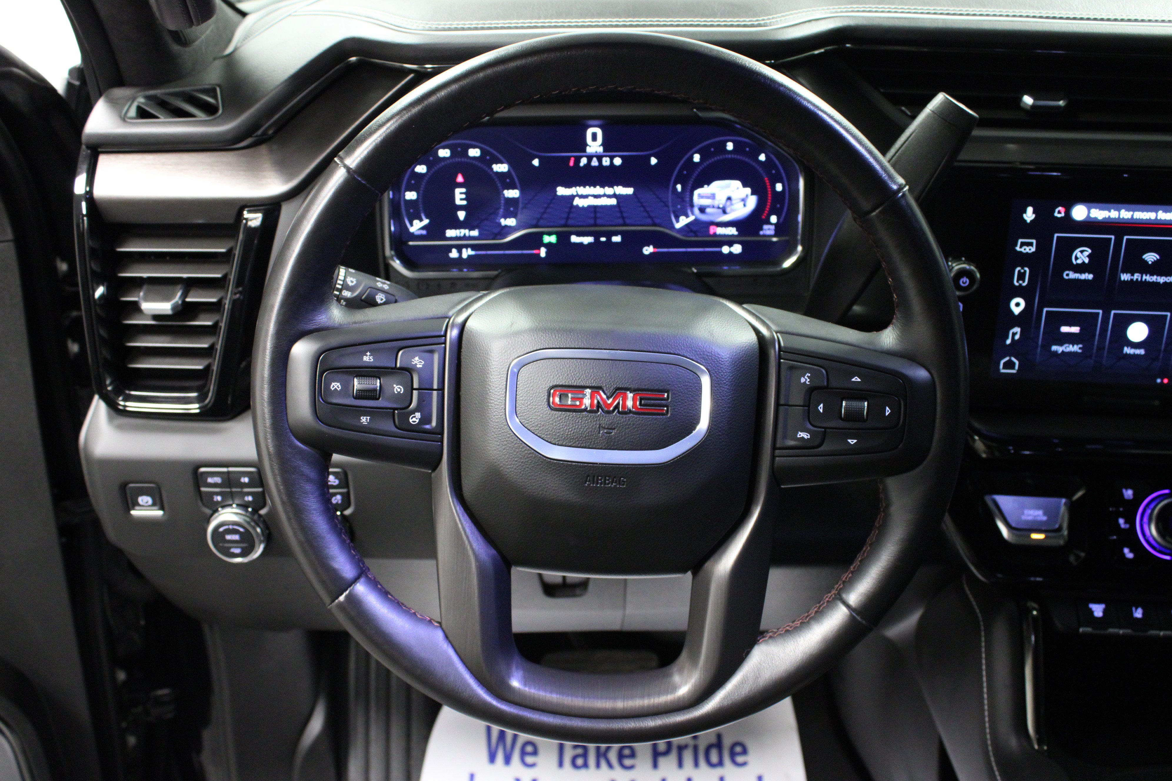 Used 2025 GMC Sierra 2500 AT4X AWD/4WD image 17