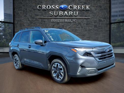 New 2026 Subaru Forester Premium AWD/4WD image 1