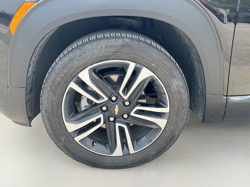 Used 2024 Chevrolet TrailBlazer LT w/ LT Cold Weather Package image 28