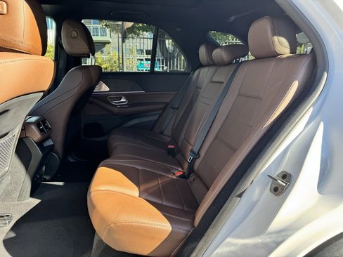 Used 2024 Mercedes-Benz GLE 350 4MATIC image 23