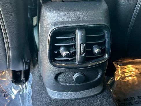 Used 2017 MINI Cooper Clubman S image 37