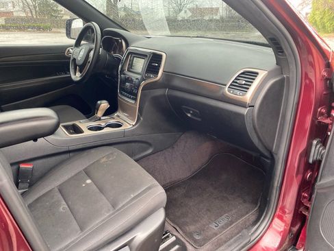 Used 2017 Jeep Grand Cherokee Laredo w/ Quick Order Package 23E image 22