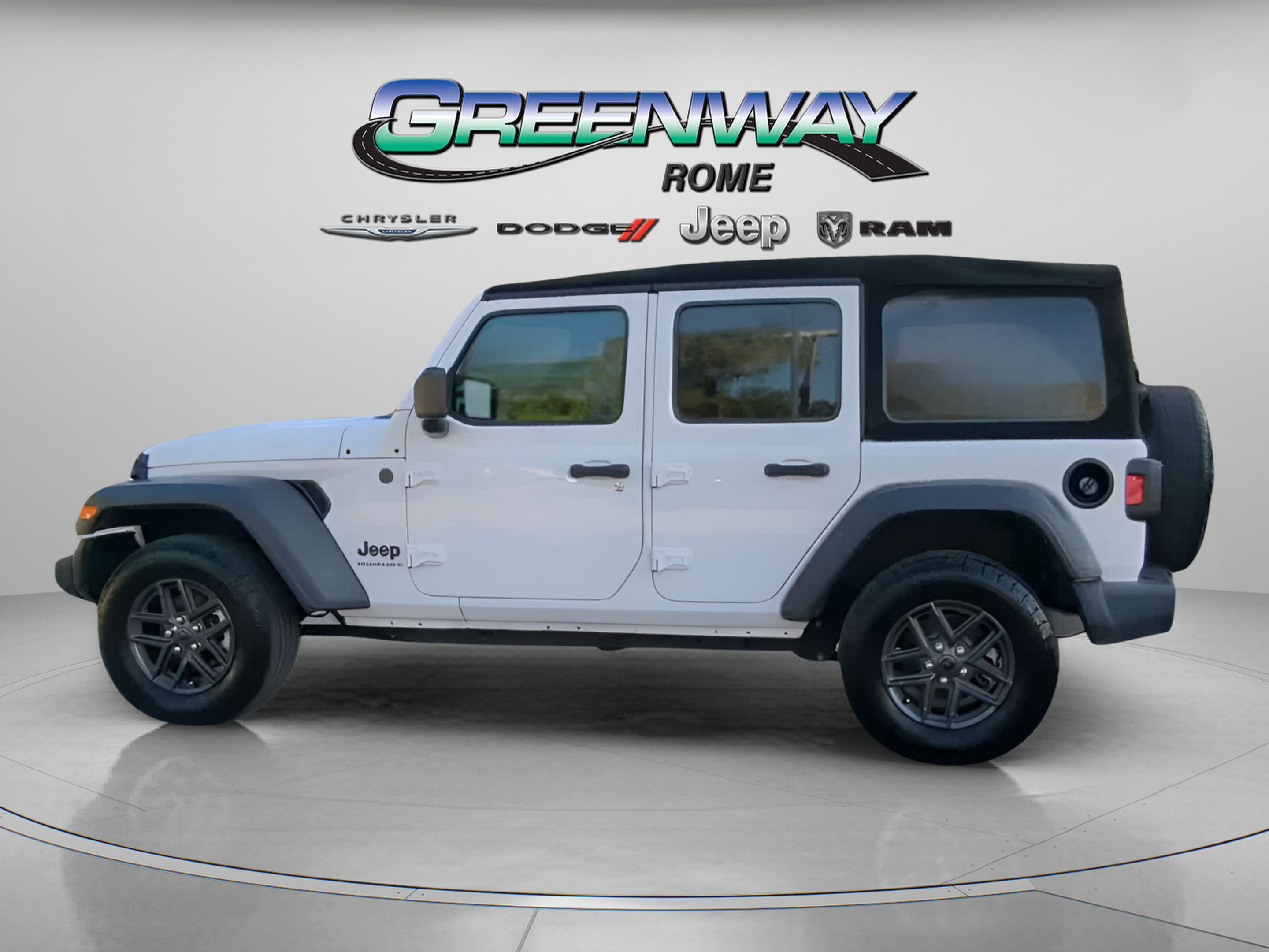 Used 2024 Jeep Wrangler Unlimited Sport AWD/4WD image 17