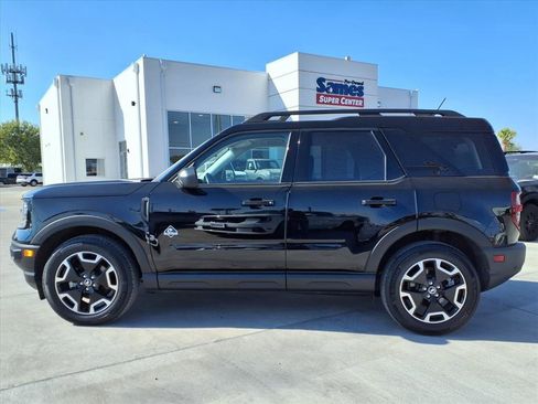 Used 2023 Ford Bronco Sport Outer Banks w/ Tech Package image 4