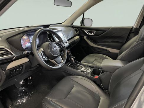 Used 2024 Subaru Forester Limited image 11