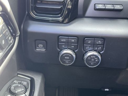 New 2026 GMC Sierra 1500 AT4X image 18