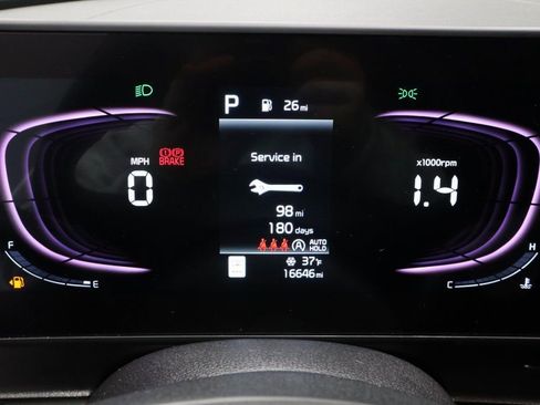 Used 2025 Kia Sportage X-Line image 27