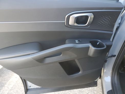 New 2026 Kia Sorento S image 13