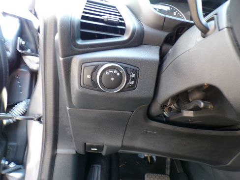 Used 2020 Ford EcoSport SE FWD image 13