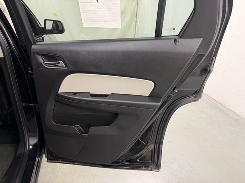 Used 2017 GMC Terrain SLT AWD/4WD image 13