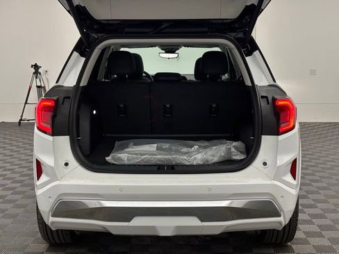 New 2026 GMC Terrain Denali image 12