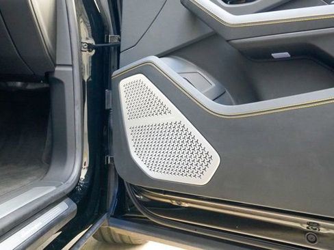 Used 2022 Lamborghini Urus image 76