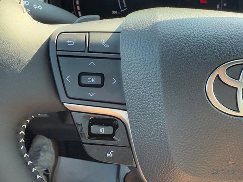 New 2026 Toyota Camry SE (Natl) image 12