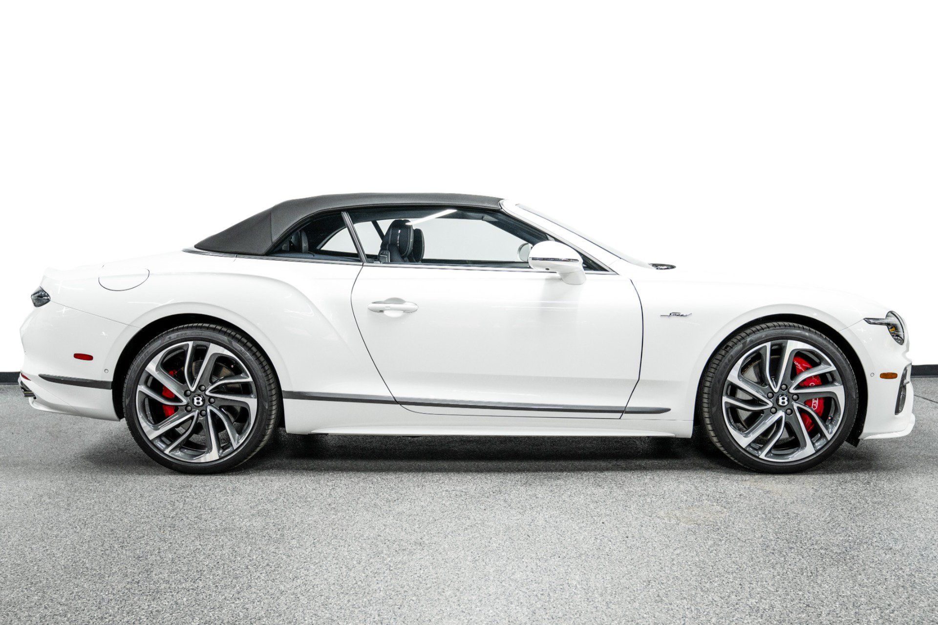 Used 2025 Bentley Continental GT Speed AWD/4WD image 17