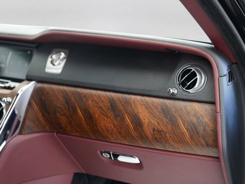 Certified 2020 Rolls-Royce Cullinan AWD/4WD image 41