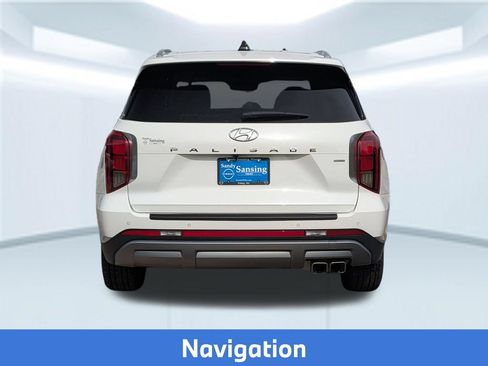Used 2024 Hyundai Palisade Limited AWD/4WD image 6