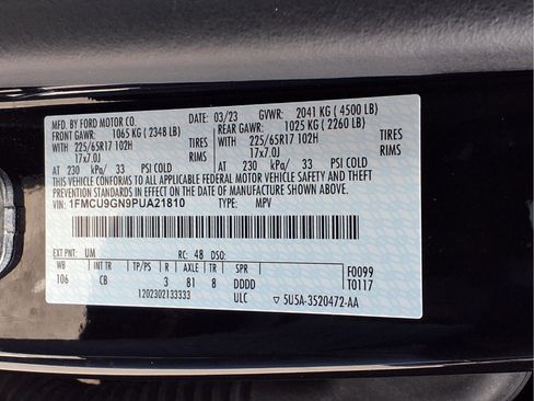 Used 2023 Ford Escape Active AWD/4WD image 23